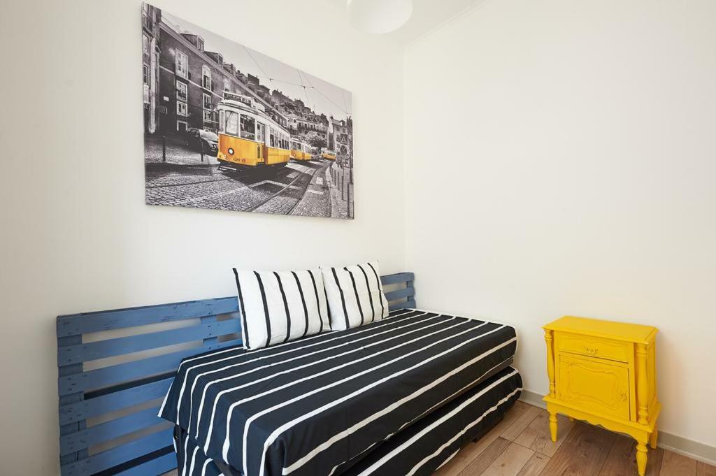 Love Inn Bairro Alto Lisboa Ngoại thất bức ảnh