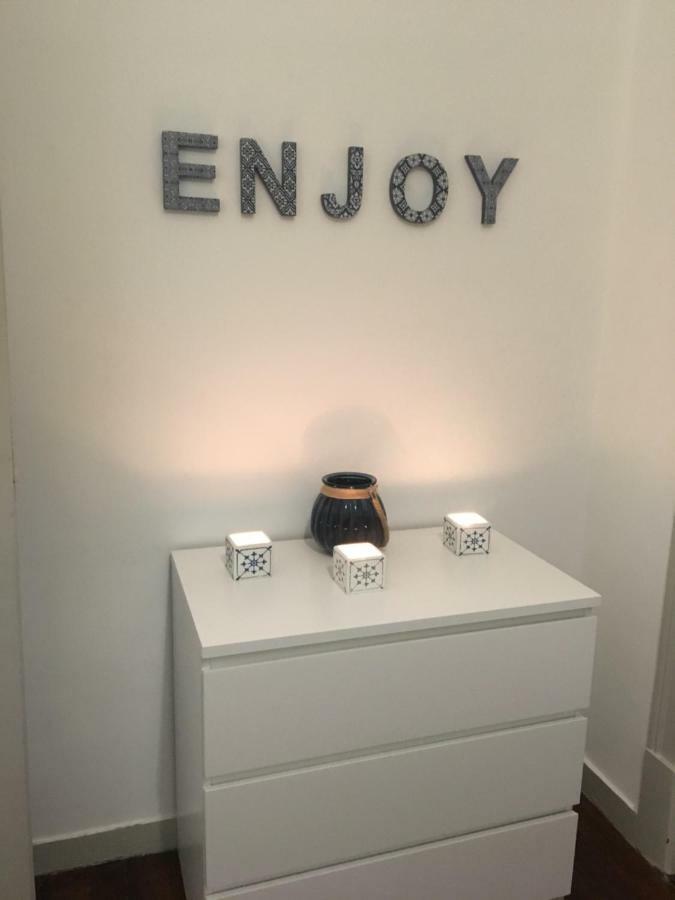 Love Inn Bairro Alto Lisboa Ngoại thất bức ảnh